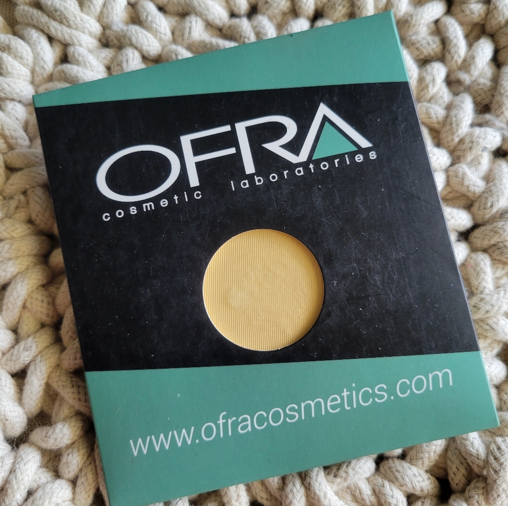 OFRA Banana Highlighting Powder Pan Refill Made In The USA Brand New